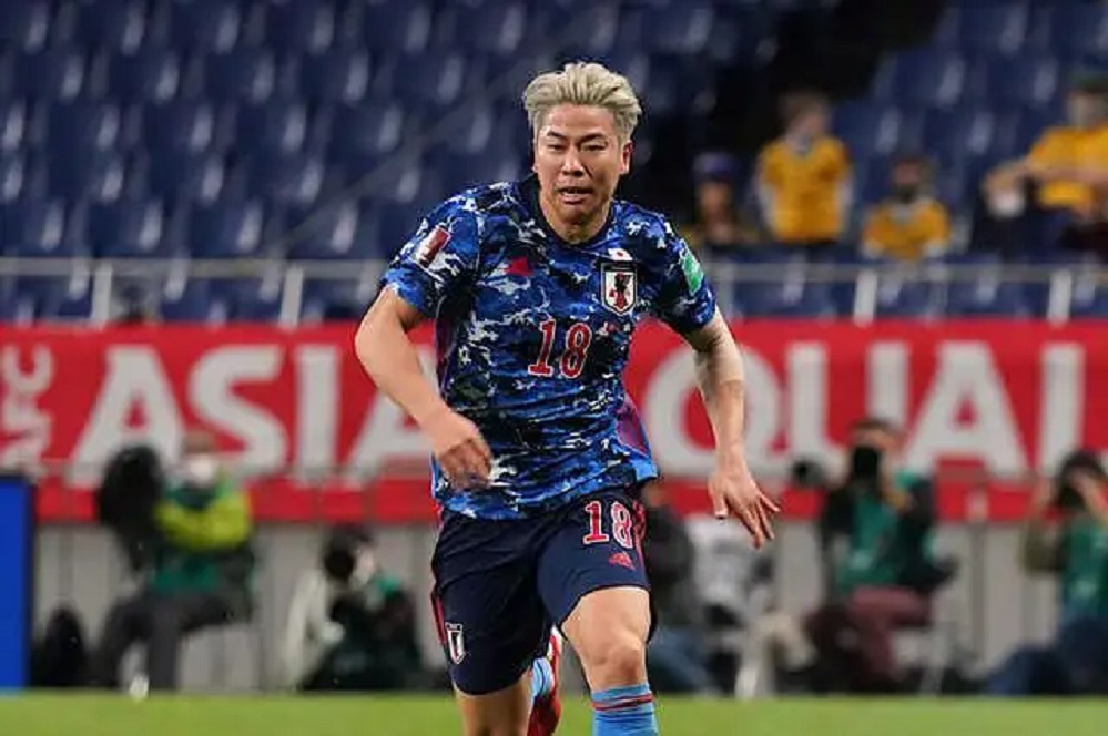 这届世界杯日本好强(4-1！碾压南美劲旅！日本队这么强，打进世界杯八强不是梦)