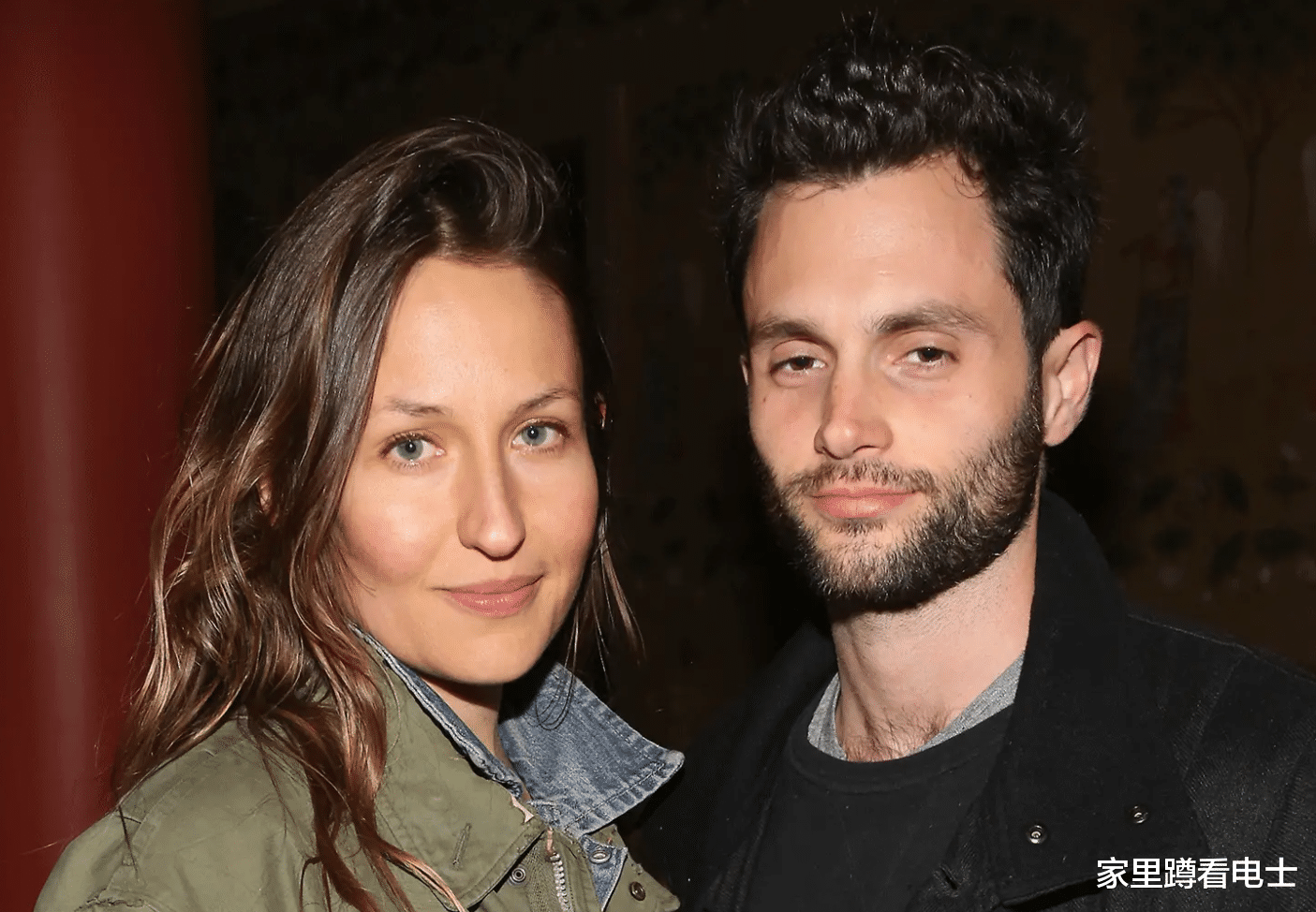 月嫂太漂亮，产妇因为自卑将其开除，好莱坞女谐星也有容貌焦虑