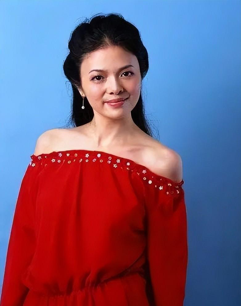 辞掉央视"铁饭碗"的3位主持人,有人成亿万富翁,有人却后悔了