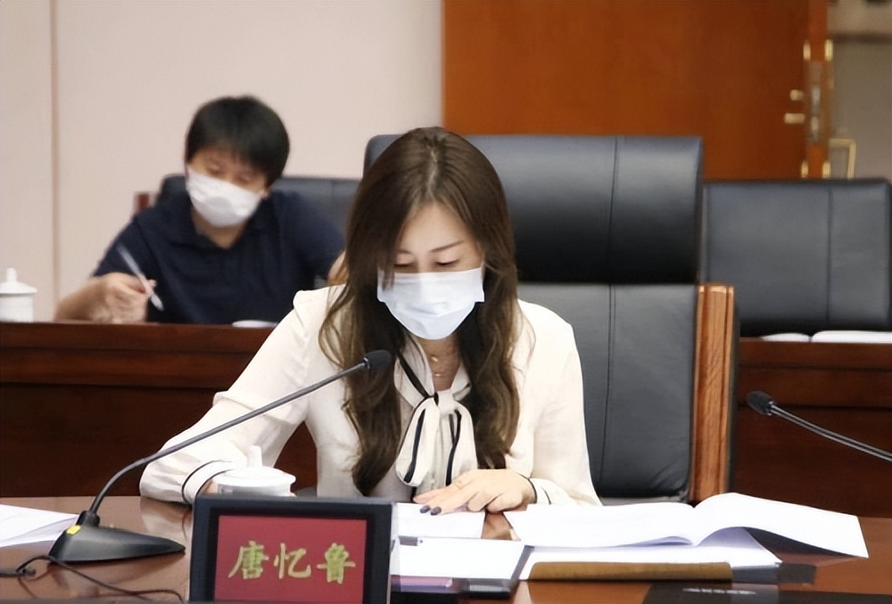 指控前女ceo,用网络水军刷量造假多益网络公告一开始便指出,前女高管