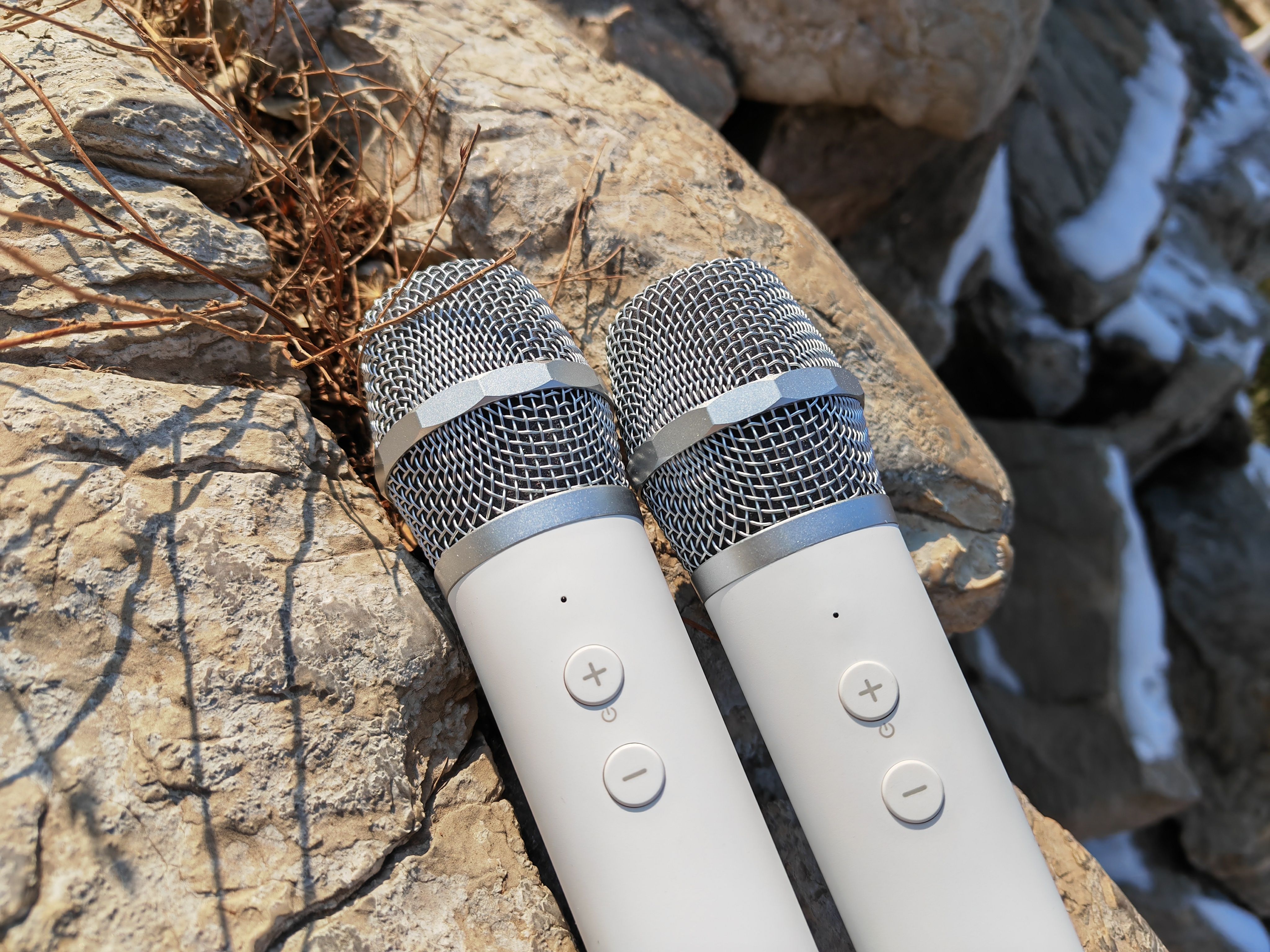 全民K歌独家麦克风 在家K歌更容易