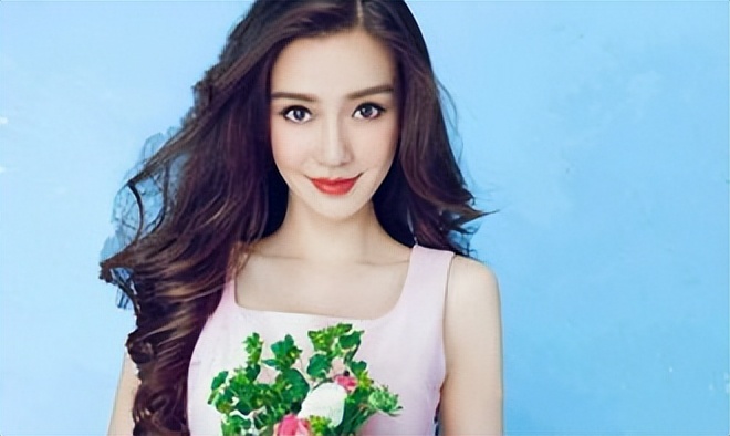 颜值不足脖子凑！这8位女星的天鹅颈太优越，气质一下就出来了