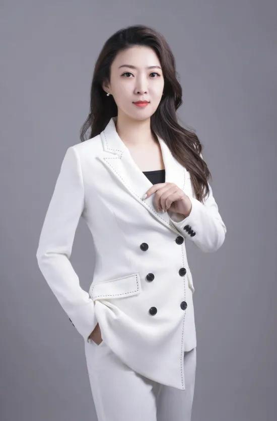 80后女孩才月：起底能保持广告销售冠军的秘密