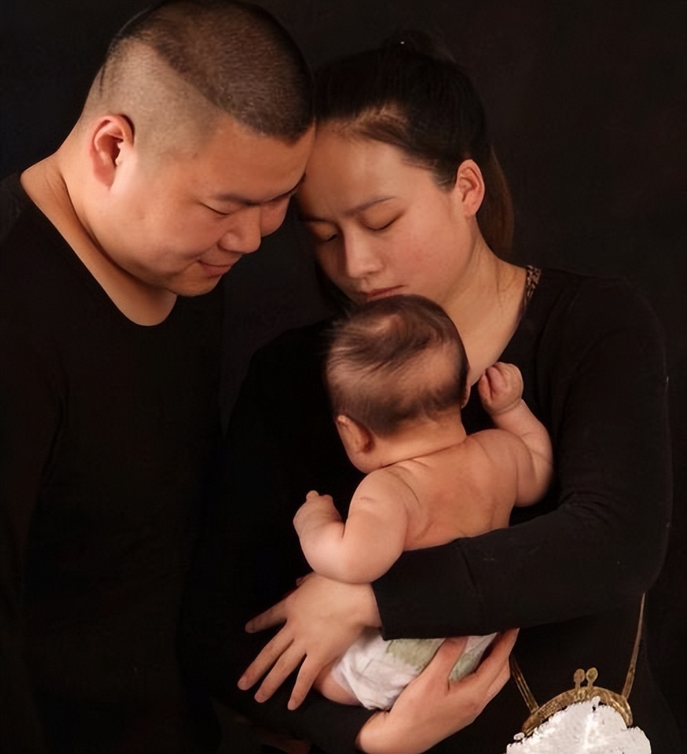 岳云鹏妻子郑敏:对待公婆如亲生父母,因爱支持老公为5个姐姐买房