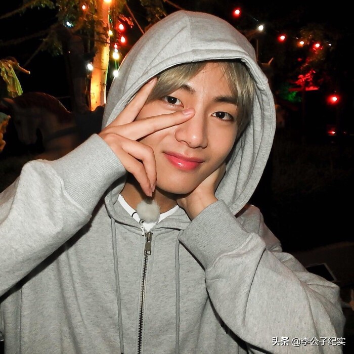 现实版德善父女：堪称搞笑界的泥石流，去美国博物馆竟被永久拉黑