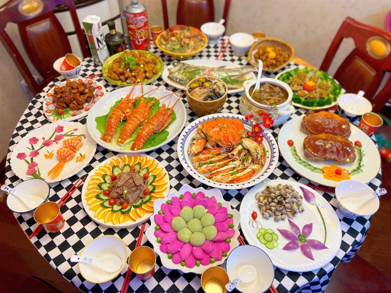 酒席菜谱大全图片(6家年夜饭大比拼) - 赤虎壹号