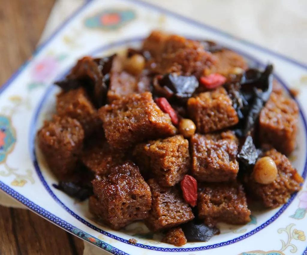 圖片[2]-【木耳燒烤麩】做法步驟圖 營養解饞超美味 一大盤子都不夠吃-起舞食譜網