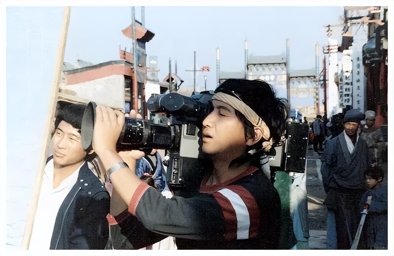 东方闻樱本色出演《红楼梦》，女孩都不和她玩，只和陈晓旭关系好