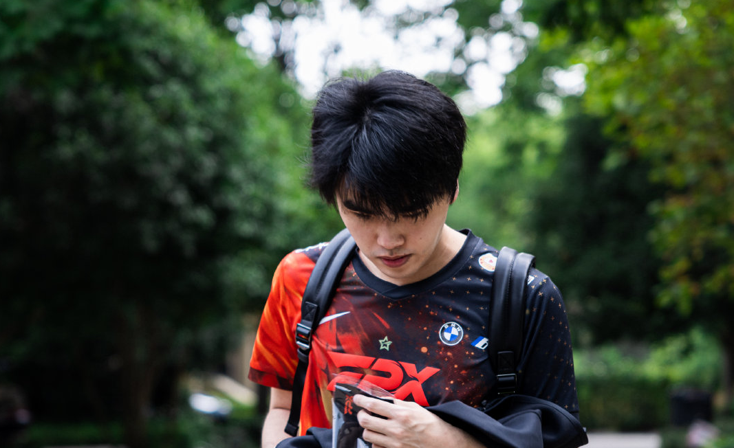 季后賽排名季后賽排名對陣圖（最有含金量的季后賽？十支隊伍共18名世界冠軍選手，EDG最多）