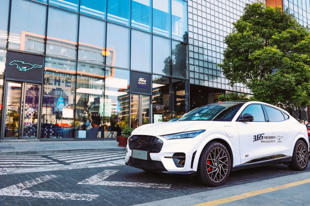 福特Mustang Mach-E开启交付即遭疫情打击,但好车应该不怕这些