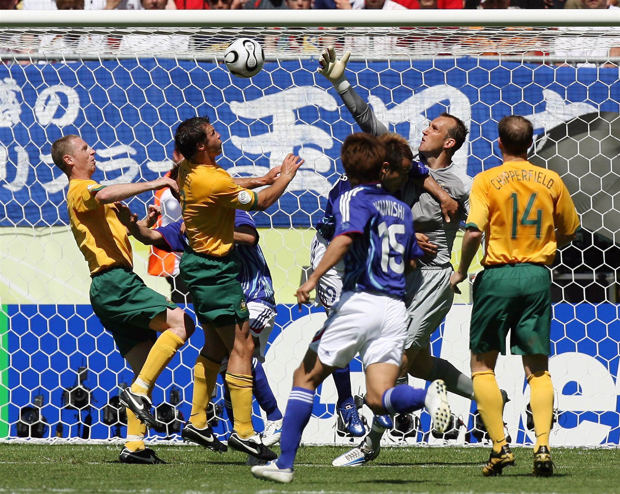 世界杯发生亚洲内战（世界杯奇葩事(三)：亚非北美唯一一次德比战）