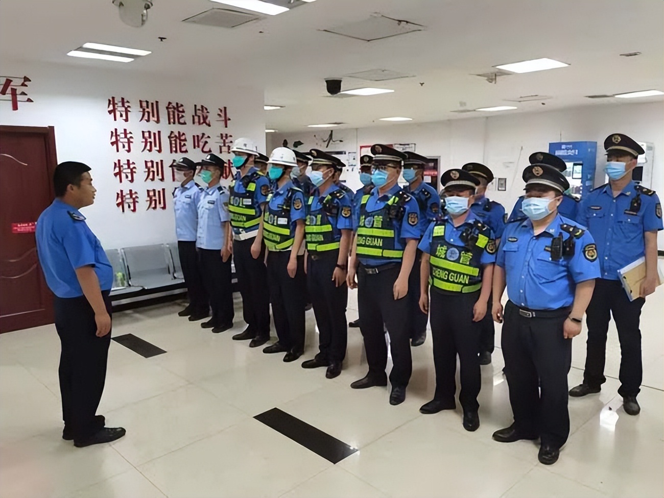 ǿ����չ������������ ��ʵ�ƽ�������ò����