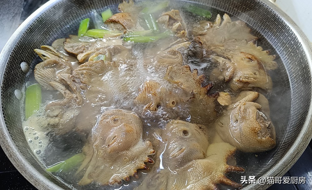 图片[6]-【酱鸡头】做法步骤图 咸香味厚 酱香浓郁-起舞食谱网