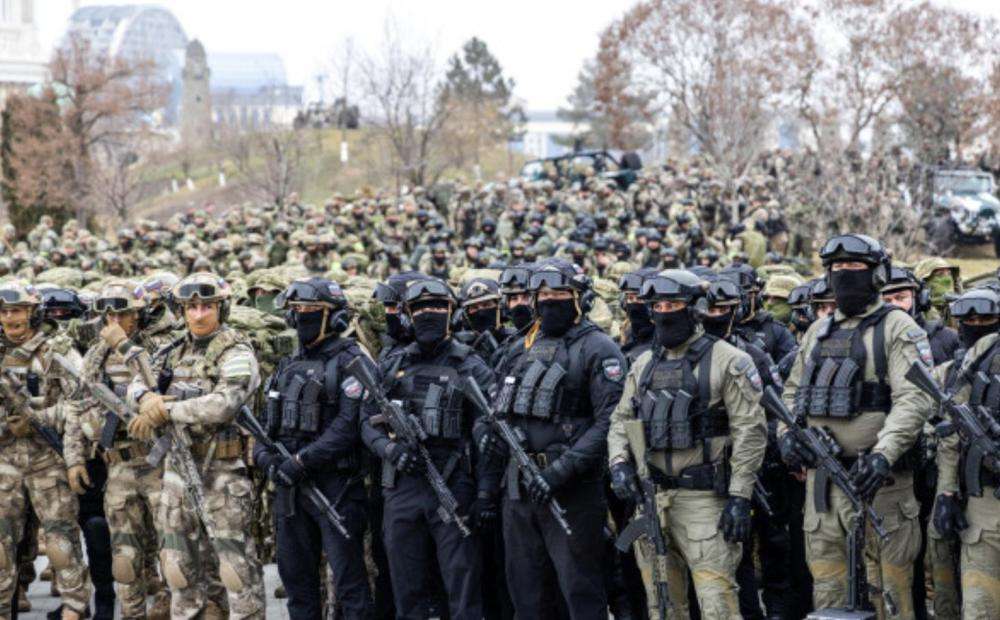 �����������Ⱦ��ܣ�2500�ɴ���Ӳ�ս���ӣ�1��Ӫ�ܵ�����ȫ��