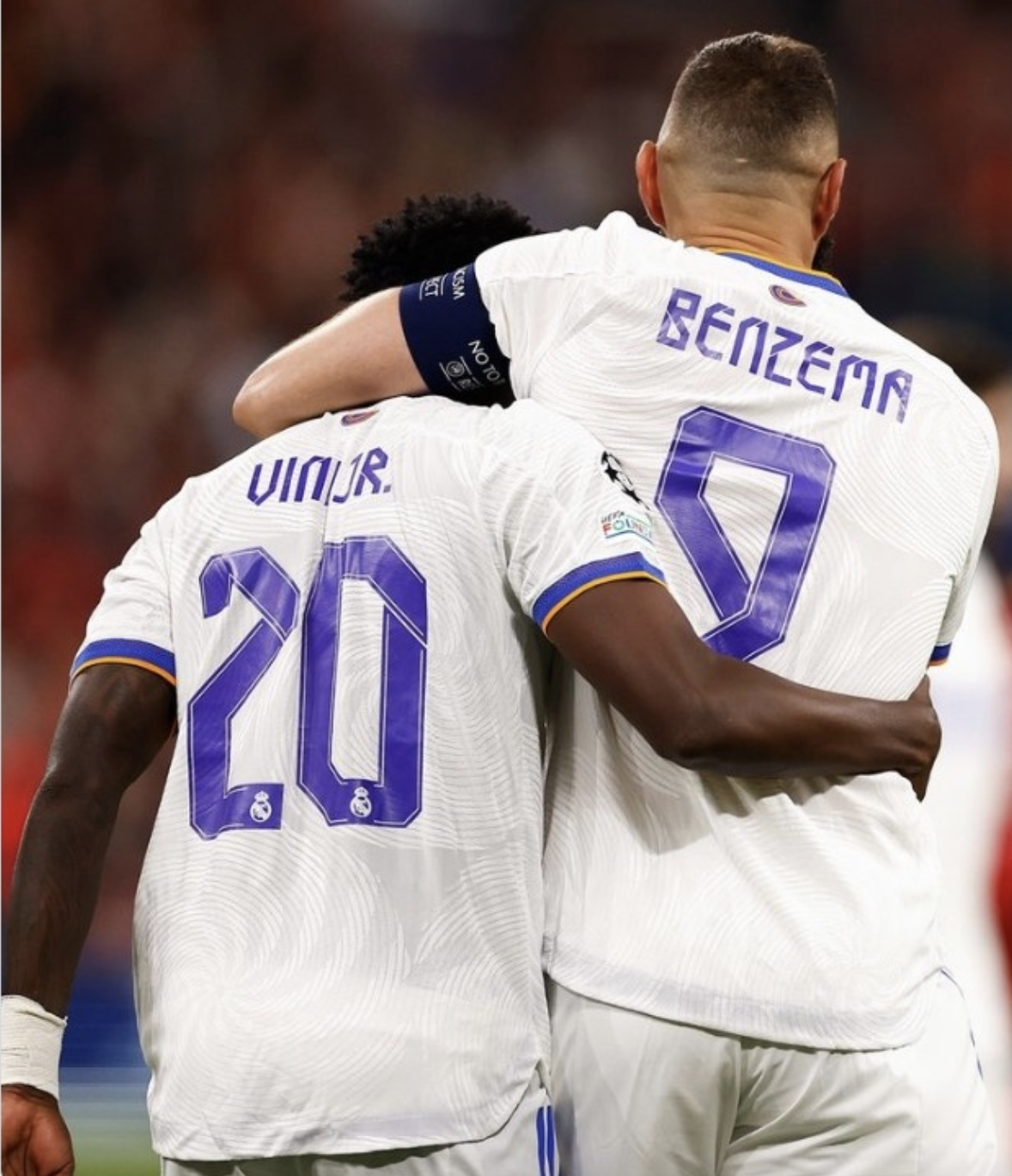 皇马vs利物浦（我们是冠军！皇马1-0利物浦，勇夺第14座欧冠冠军，第4次双冠王）