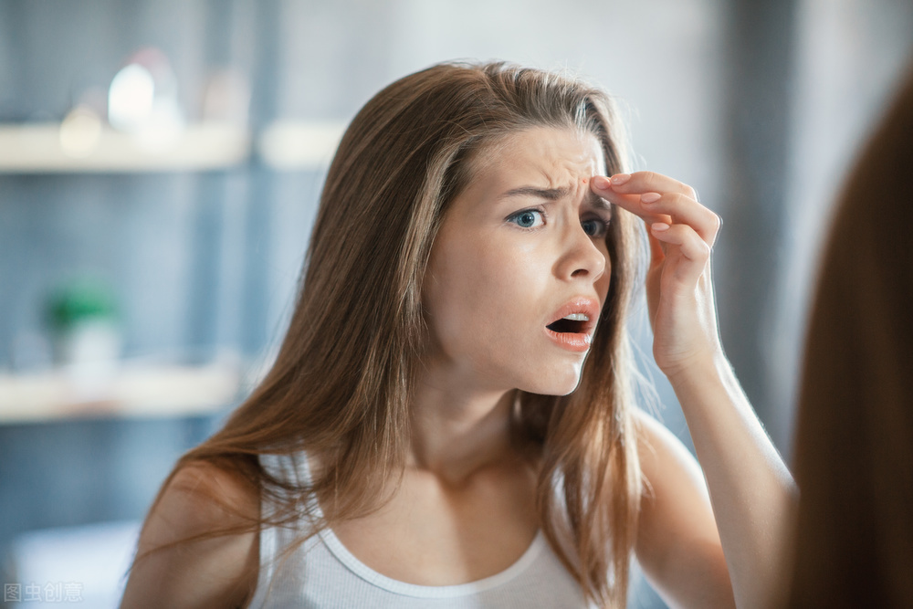 怎么去黑头粉刺（护肤科普｜近距离“美貌杀手”去黑头粉刺的正确方法）