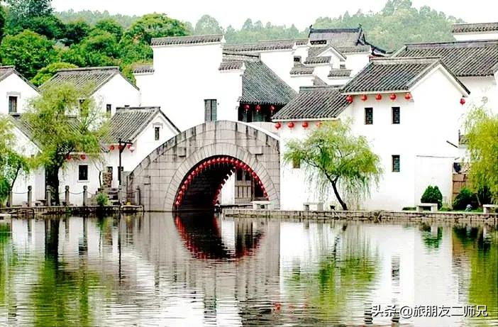 广州出发-佛山南海·影视城1天游|旗袍秀,游沙湾古镇