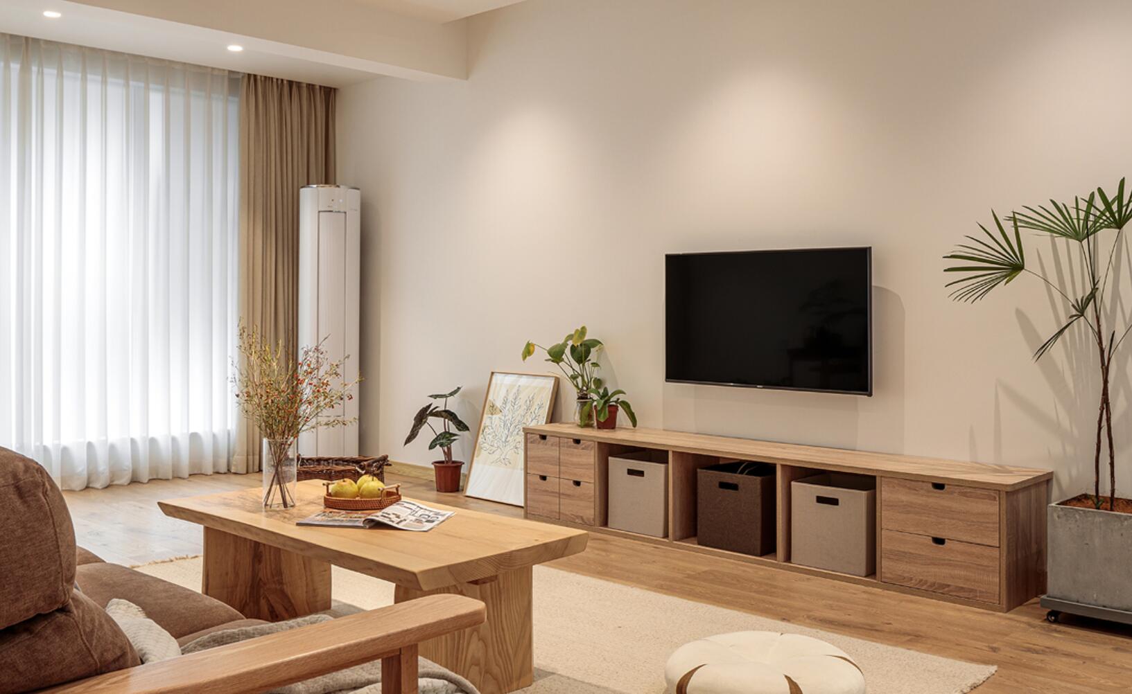 她家128㎡，大白墙+原木元素，生活过得简单又美好