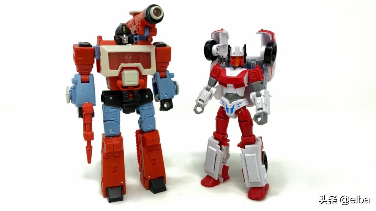 「新品资讯」变形金刚 legacy传世 d级 烈火 / 密涅瓦 实物图更新
