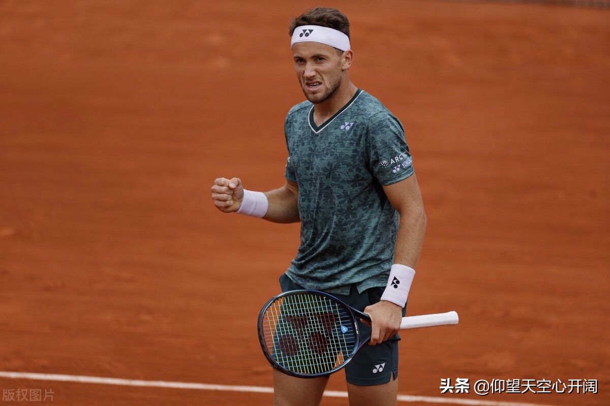 马上开打的法网男单半决赛（法网男单半决赛赛程出炉，纳达尔再遇强手，黄金时间见证传奇）
