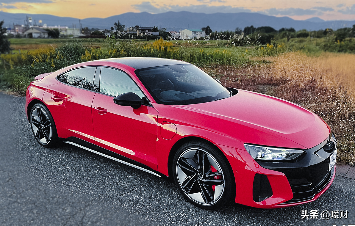 2022年奥迪电动车 e-tron gt评测