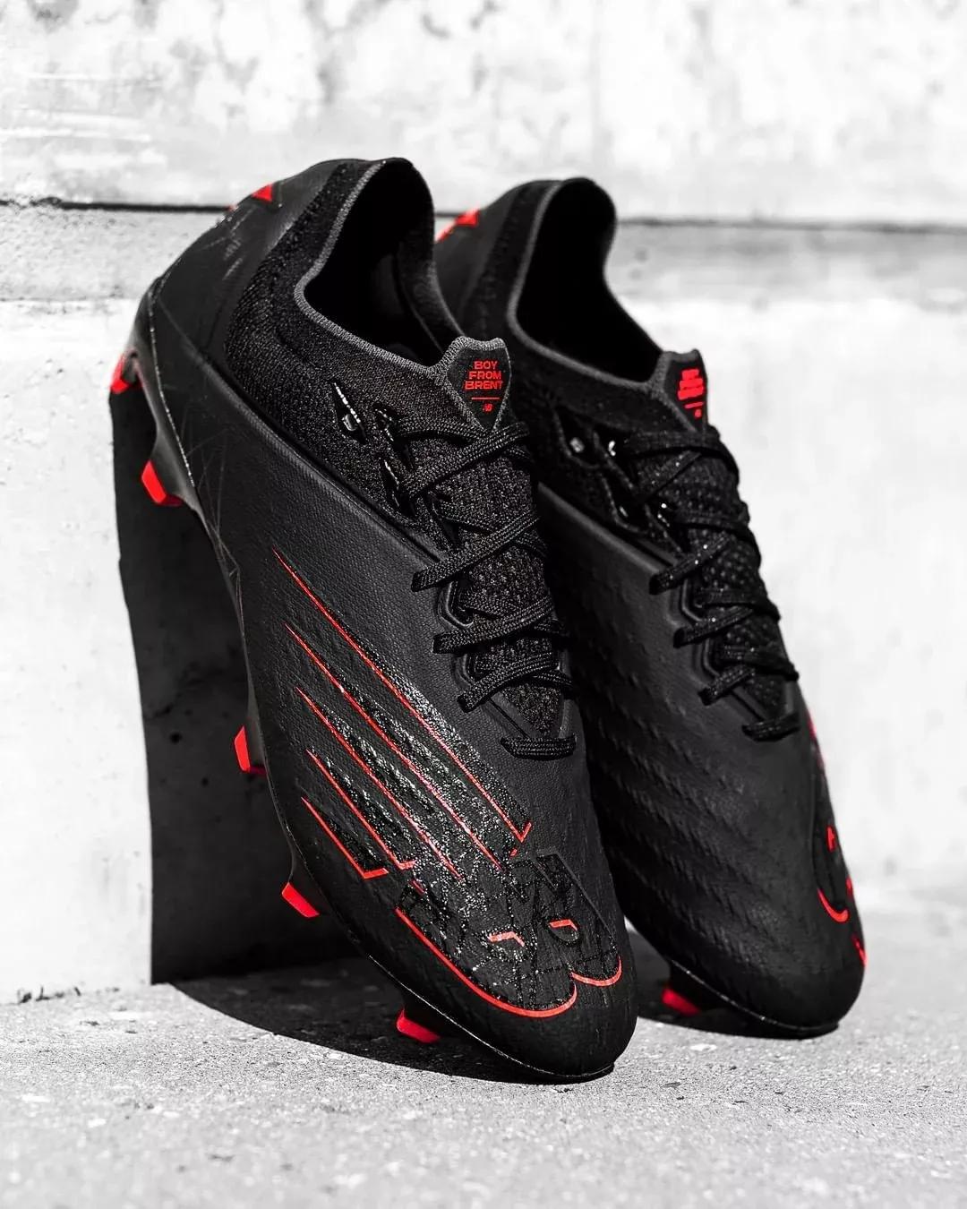 哪种牌子的足球鞋好(足球爱好者看过来,教你区分主流球鞋系列)