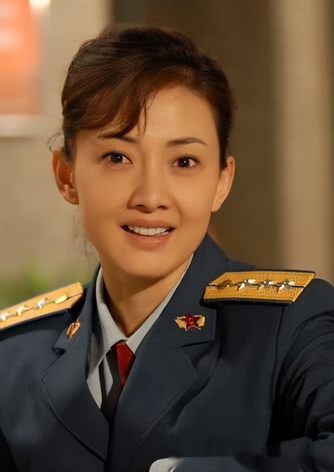 牛莉的老公是谁 牛莉的老公个人资料-千百号
