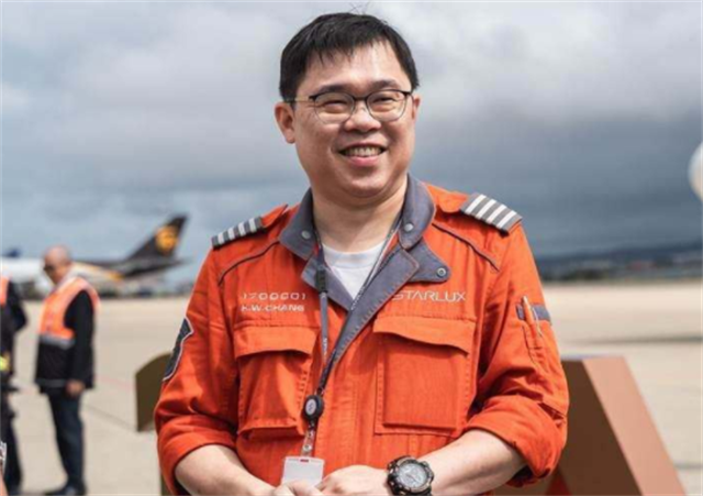“海上皇帝”私生子：继承4000亿台币遗产，曾因空姐损失20亿台币