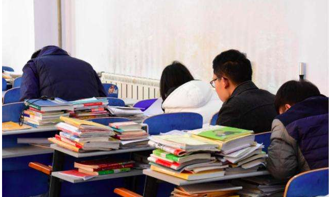 四六级出分时间大致已定，部分考生后悔参加12月考试，但已来不及