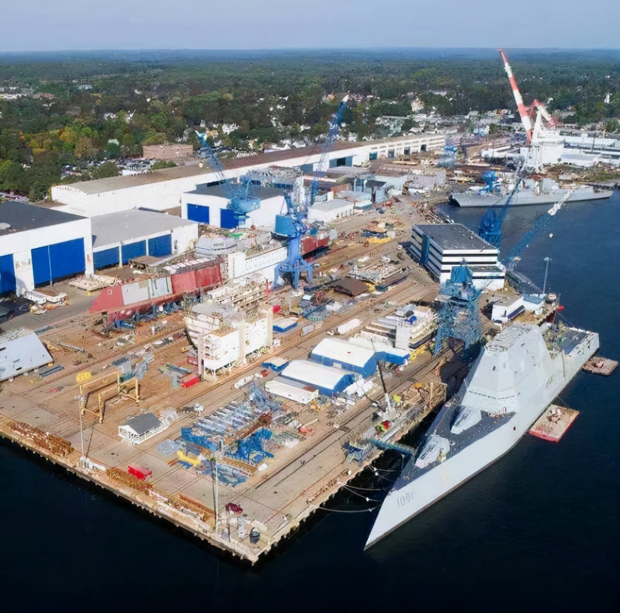 �����콢ʵ�����ƴ�����Ǳ����������Զ��