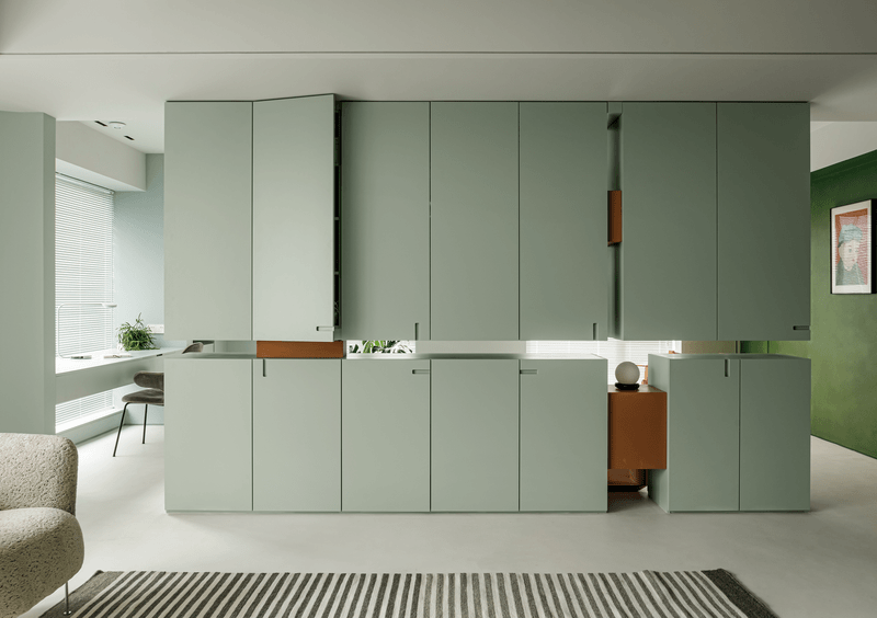推了三道墙，北京75㎡ 单身宅收纳爆量，多到能塞42个行李箱
