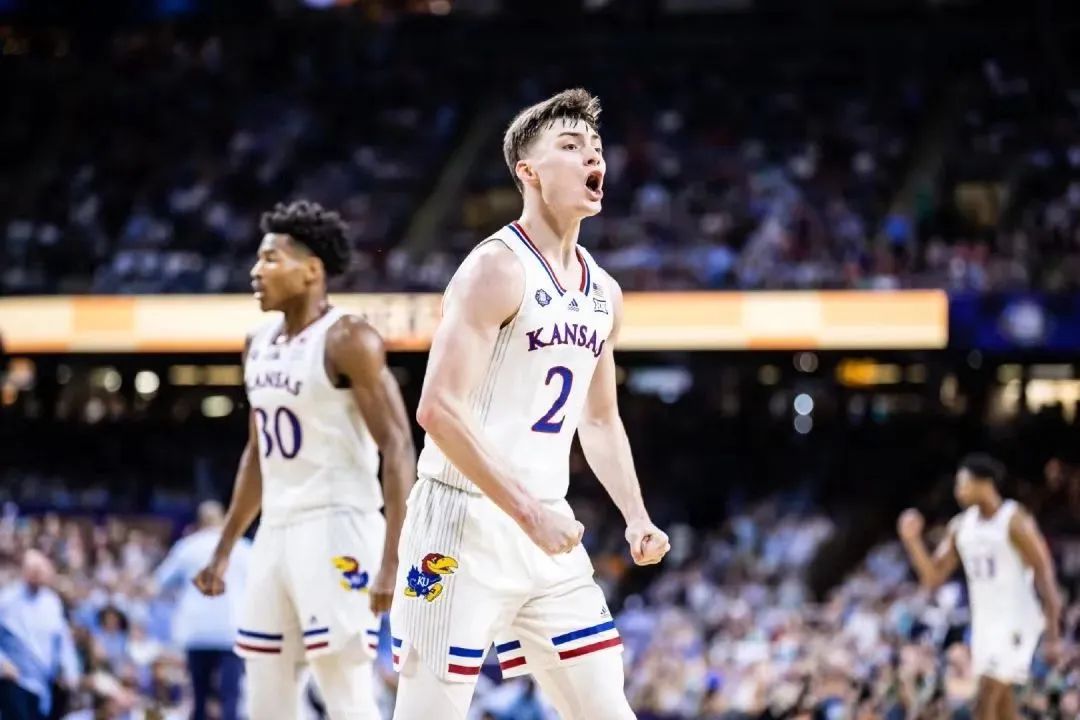 為什么美國這么重視nba（NBA為什么是籃球的最高殿堂，NCAA總決賽，NBA都為其放假一天）