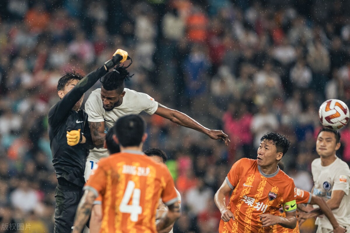 中超第七轮:深圳2比1大连人