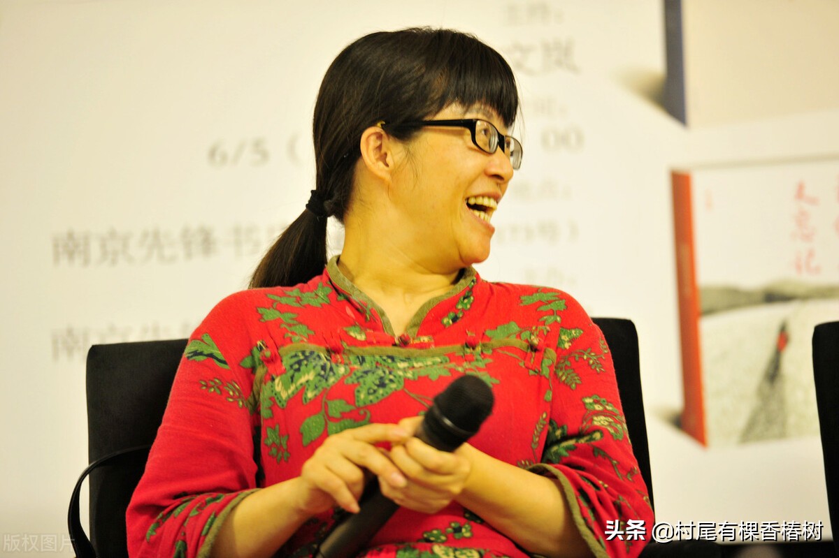 “我还爱你，但不想睡你”，余秀华的广告软文竟敢这样写？