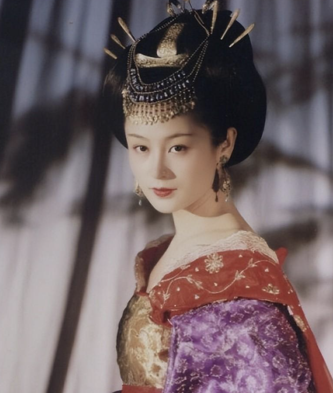 中国古典美人(8位好看的“中国式”天然美女，没整容没微调，颜值甩网红十条街)