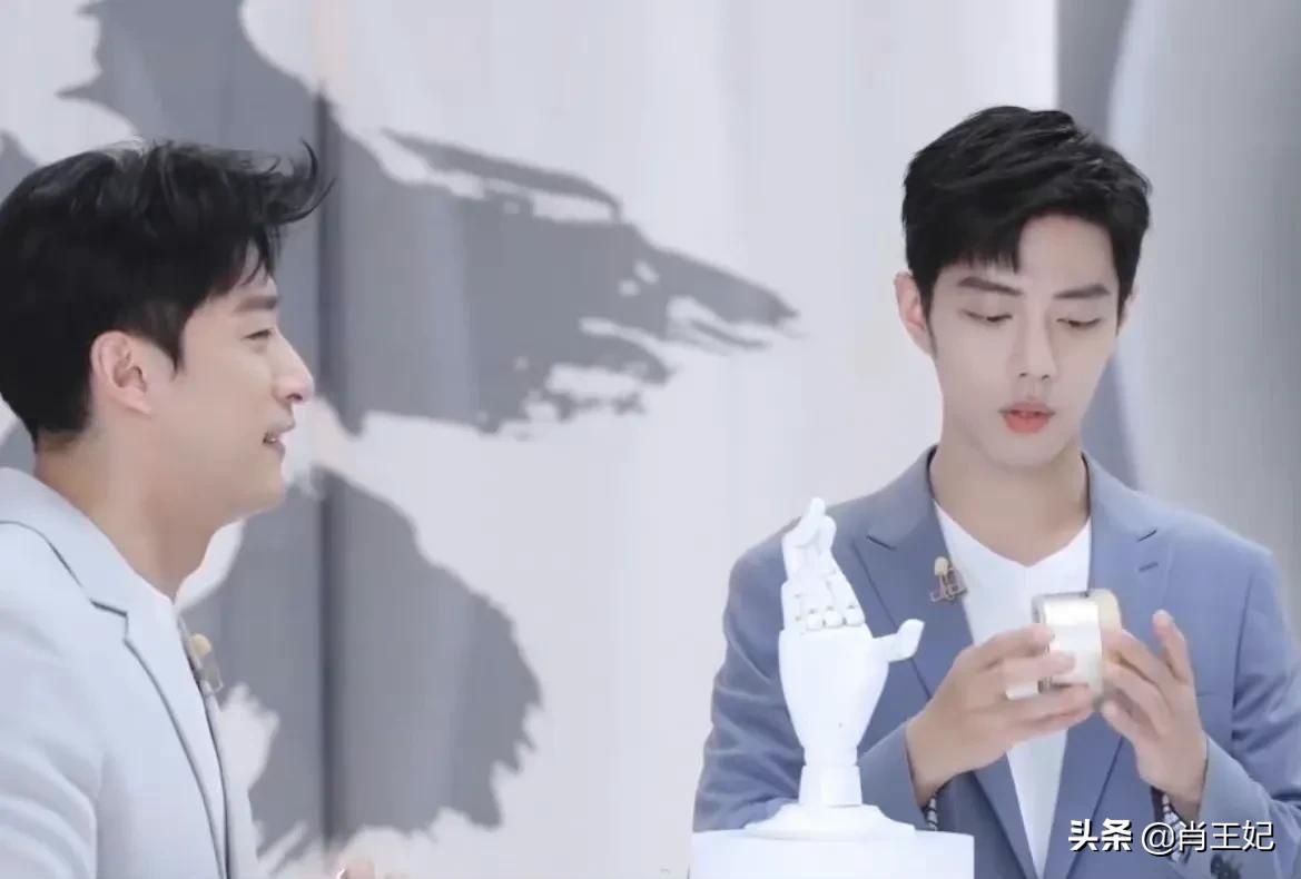 存个记录,寻艺前20数据排名 肖战占了17 个,肖战好牛