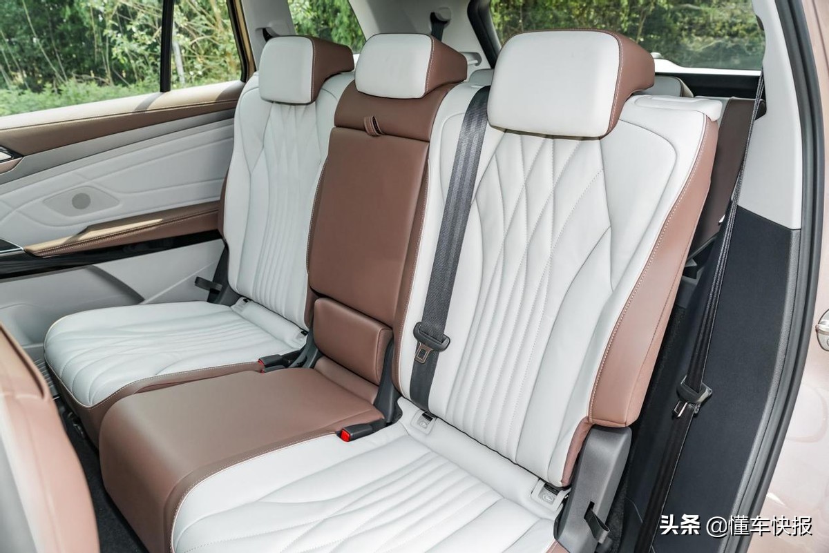 满足全家出行的纯电大块头，上汽大众ID.6 X都有哪些亮点？