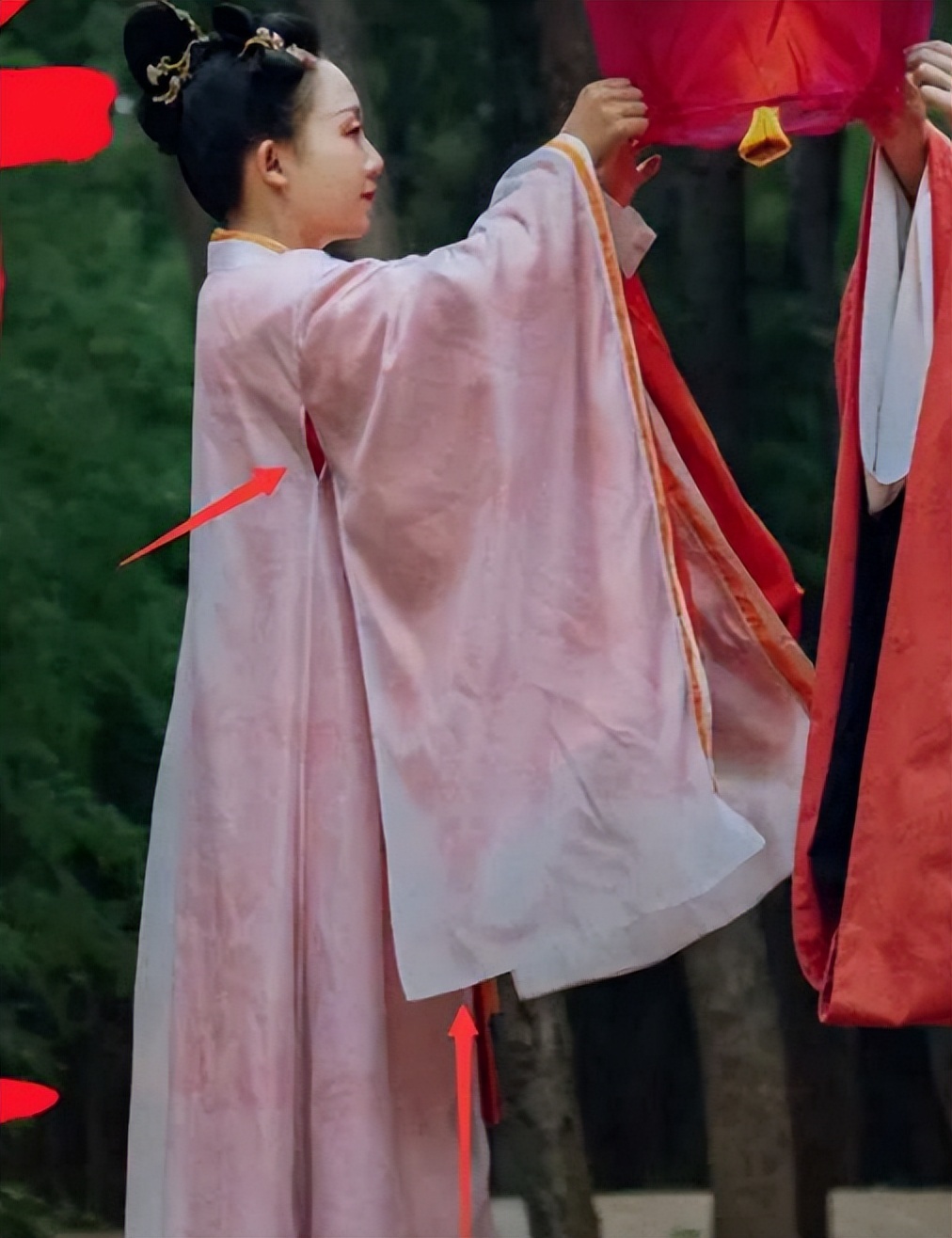 好家伙！《我叫刘金凤》开播就差评一片，观众差评理由出奇一致