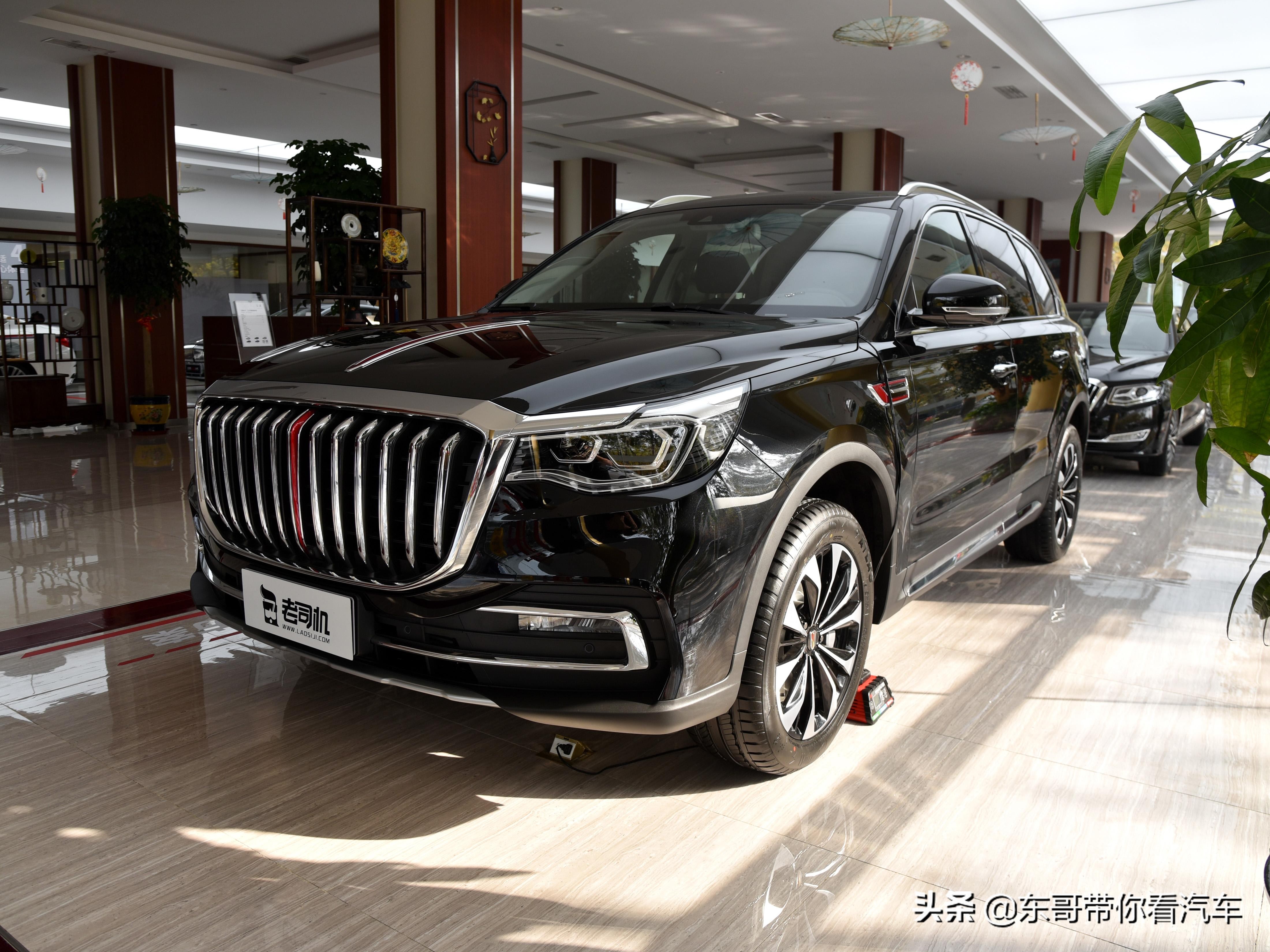 车长超5米,轴距超3米,带你看红旗hs7