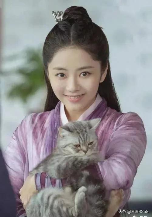 谭松韵是天山童姥吗，30岁还长得跟18岁的高中生一样