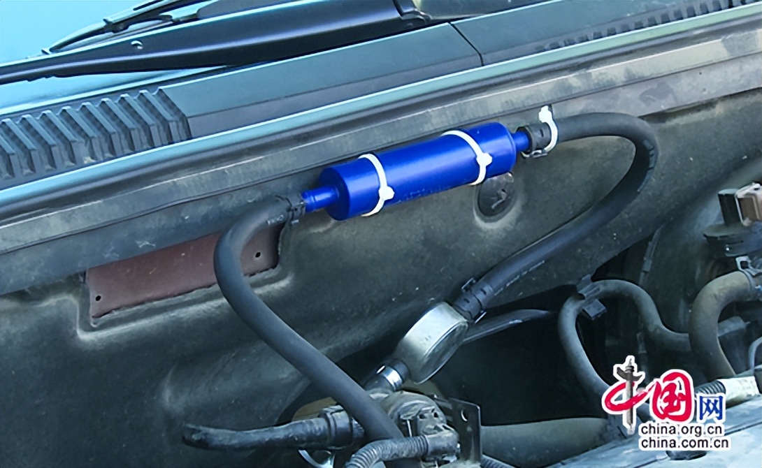 尾气可以直接闻，一点味道也没有