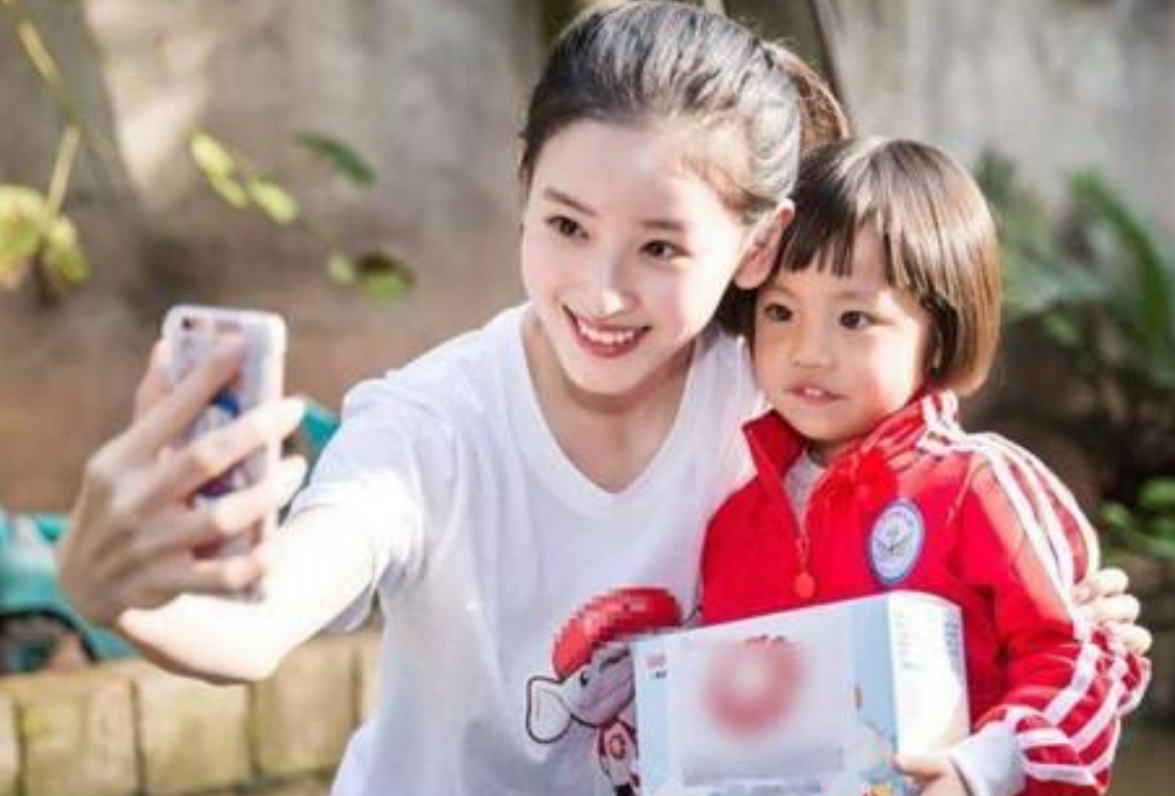 “京东老板”刘强东：把女儿宠成公主，儿子却是他一生的痛