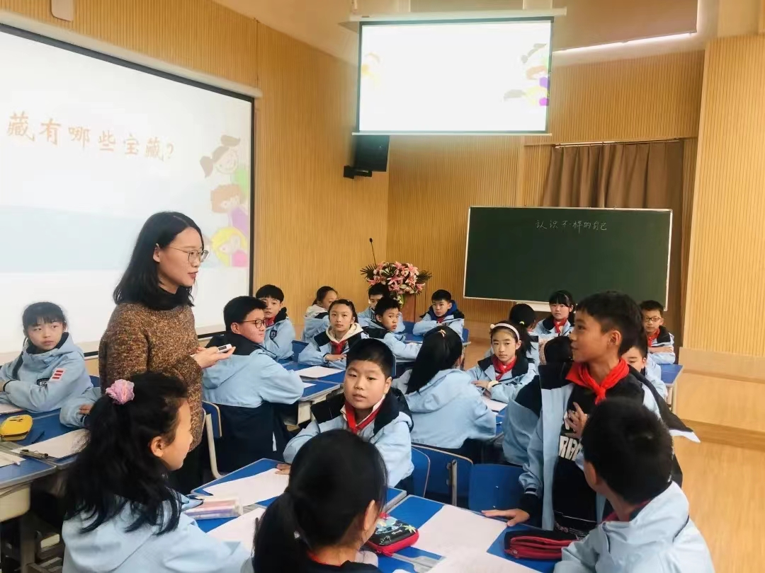 彭州市博骏学校2022年小学、初中部招生简章