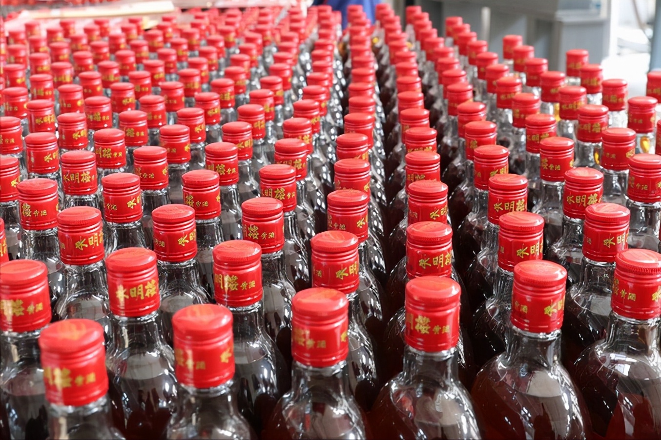 **哪的黄酒**喝？经过评选，这8种黄酒较出名，有你家乡的吗