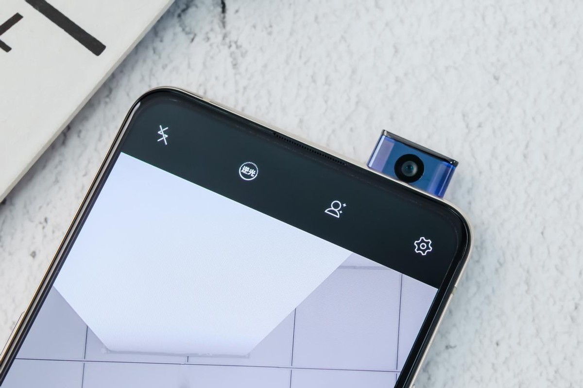 人人租小米公开弹出式摄像头专利经典摄像头要回归