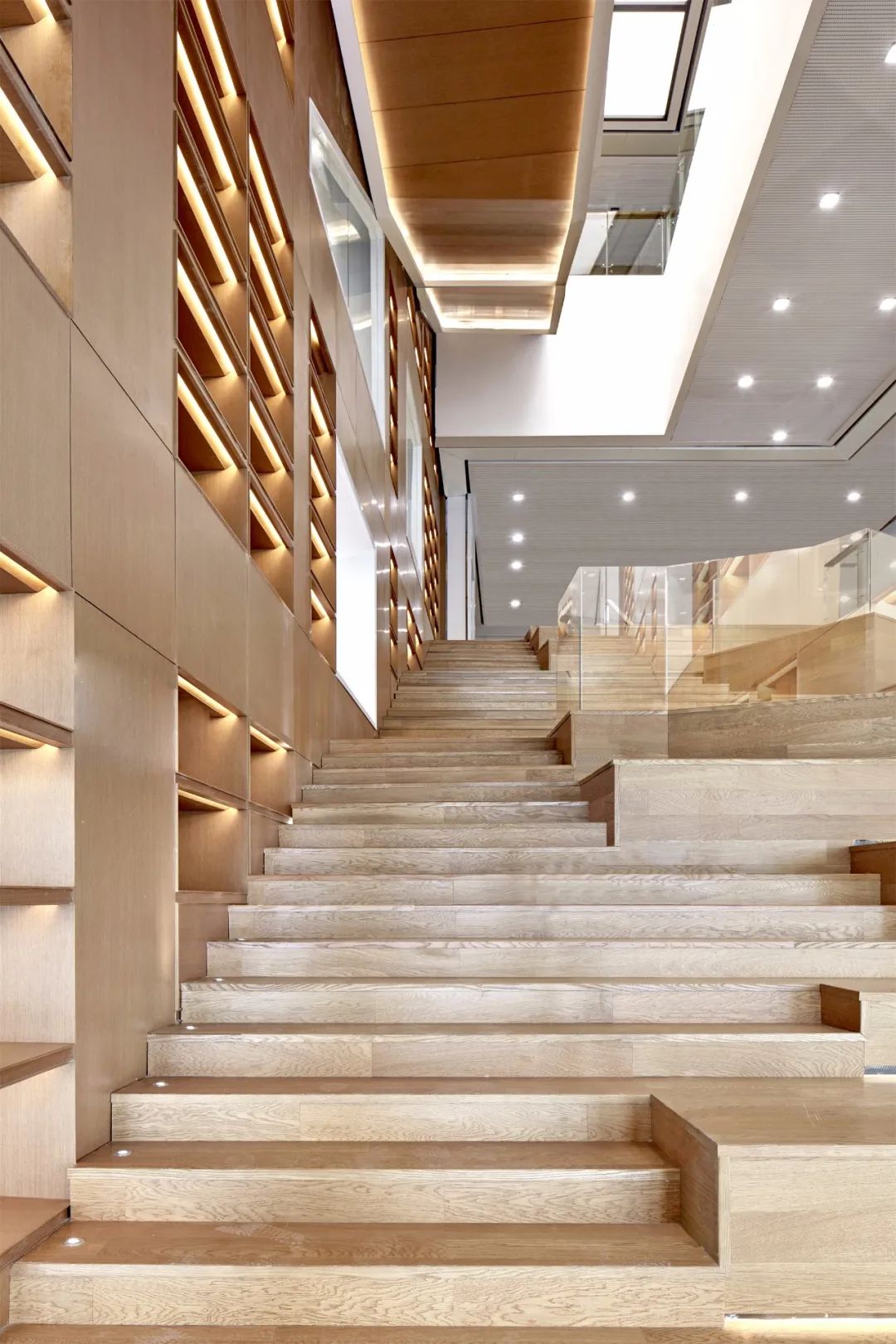 「图书馆」让心灵静下来的设计