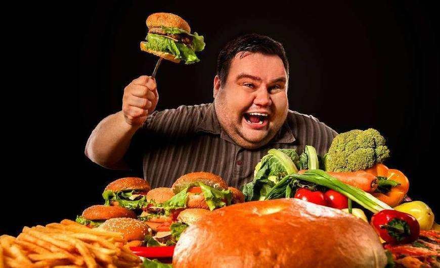 美国痛点：将近一半人是胖子，十年后将困扰美国！为何还在增肥？