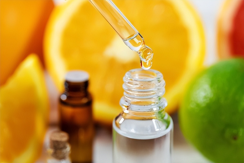 怎么去黑头粉刺（护肤科普｜近距离“美貌杀手”去黑头粉刺的正确方法）