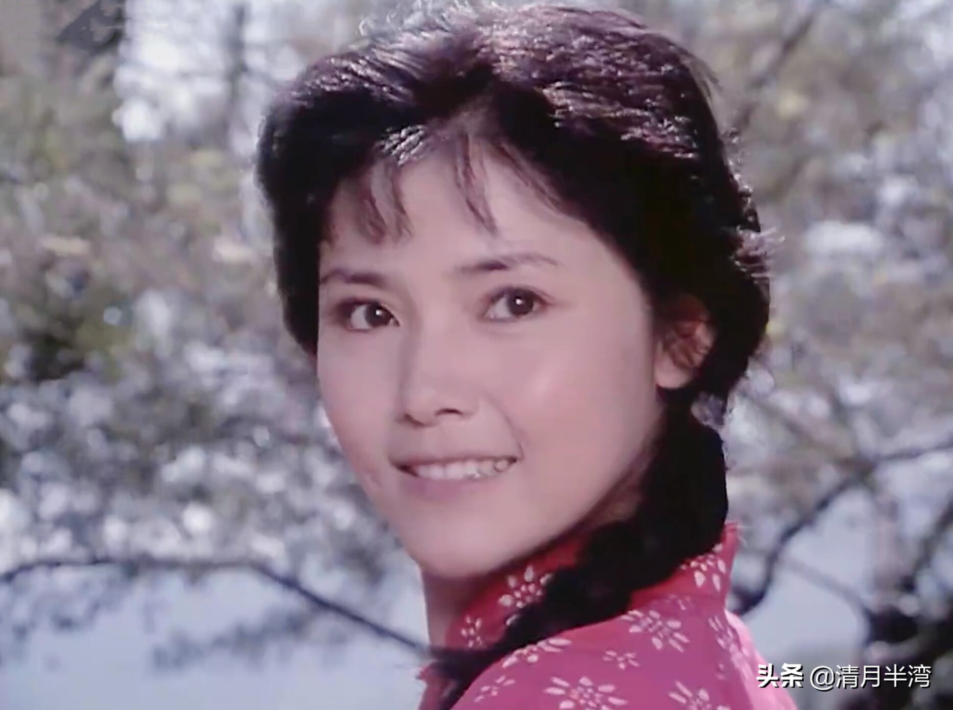 80年代父辈迷恋的挂历女神，原汁原味天然美，竟找不出一个重样的