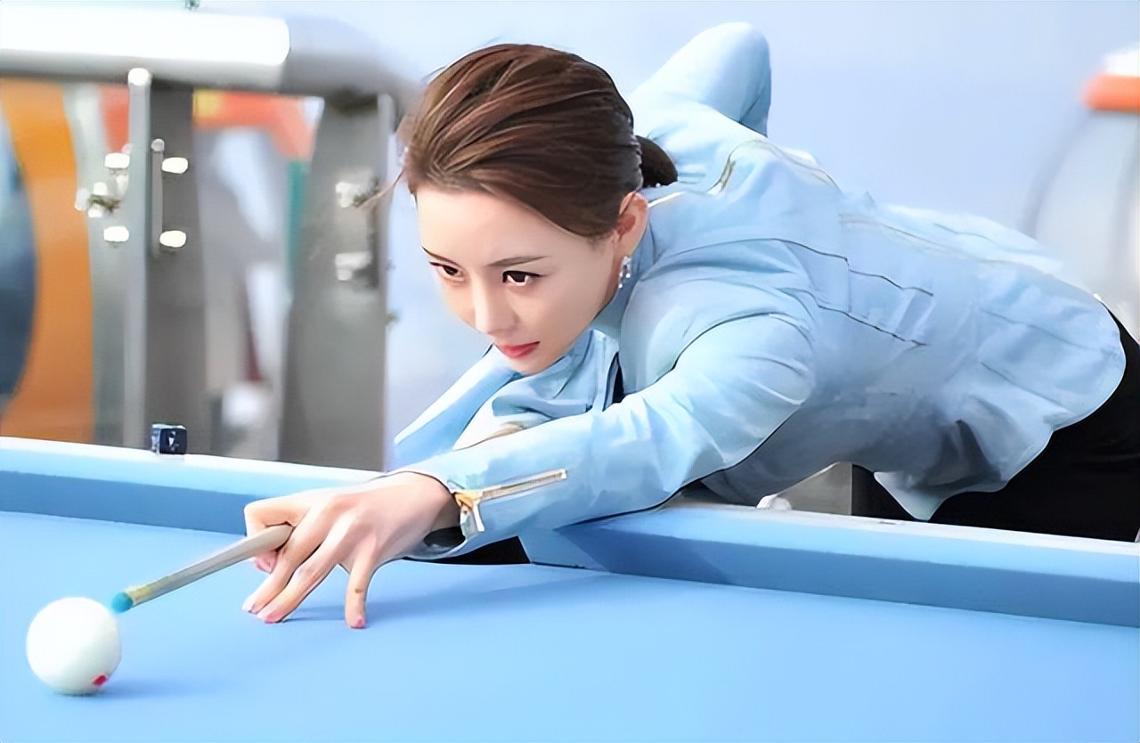 潘晓婷身材有多好(九球天后潘晓婷:人美实力强,身价八亿无人娶,因身材
